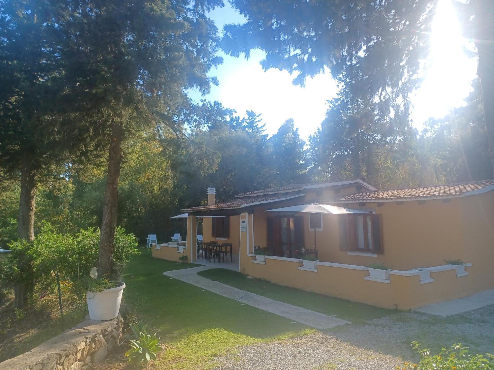 B&B Helios Il Tuo Relax In Sardegna San Teodoro  Luaran gambar